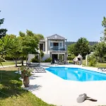 Villa Gyra Villas,lefkada *