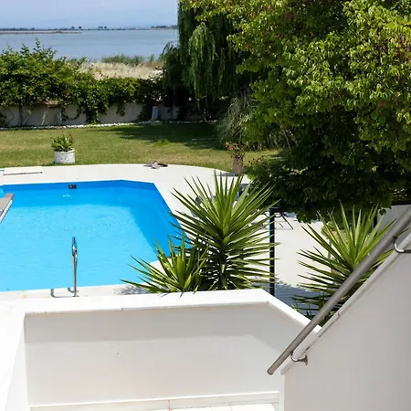 别墅 Gyra Villas,lefkada