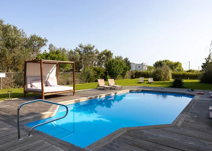 فيلة Gyra Villas *