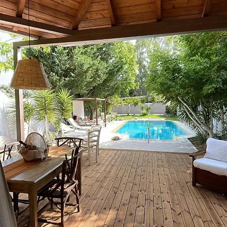 Adonis With Private Pool By Lefkadastay Villa *