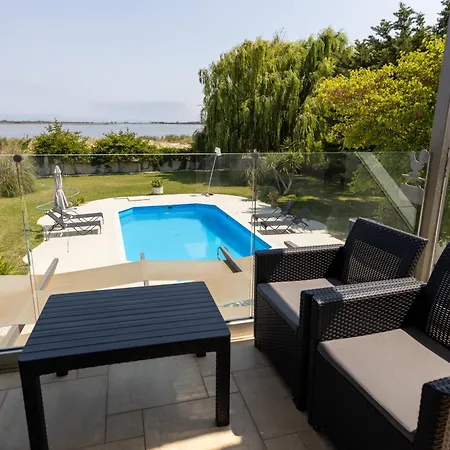 Gyra Villas - Villa Adonis With Private Pool