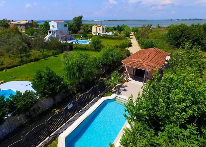 Villa Adonis With Private Pool By Lefkadastay